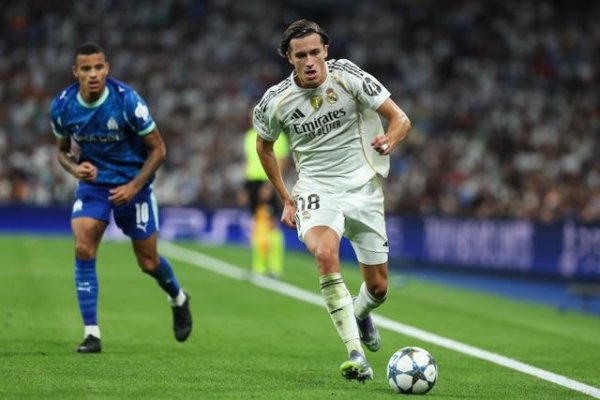 炒股配资app 左后卫答案？22岁A费5000万欧加盟皇马，5场450分钟打满攻守兼备